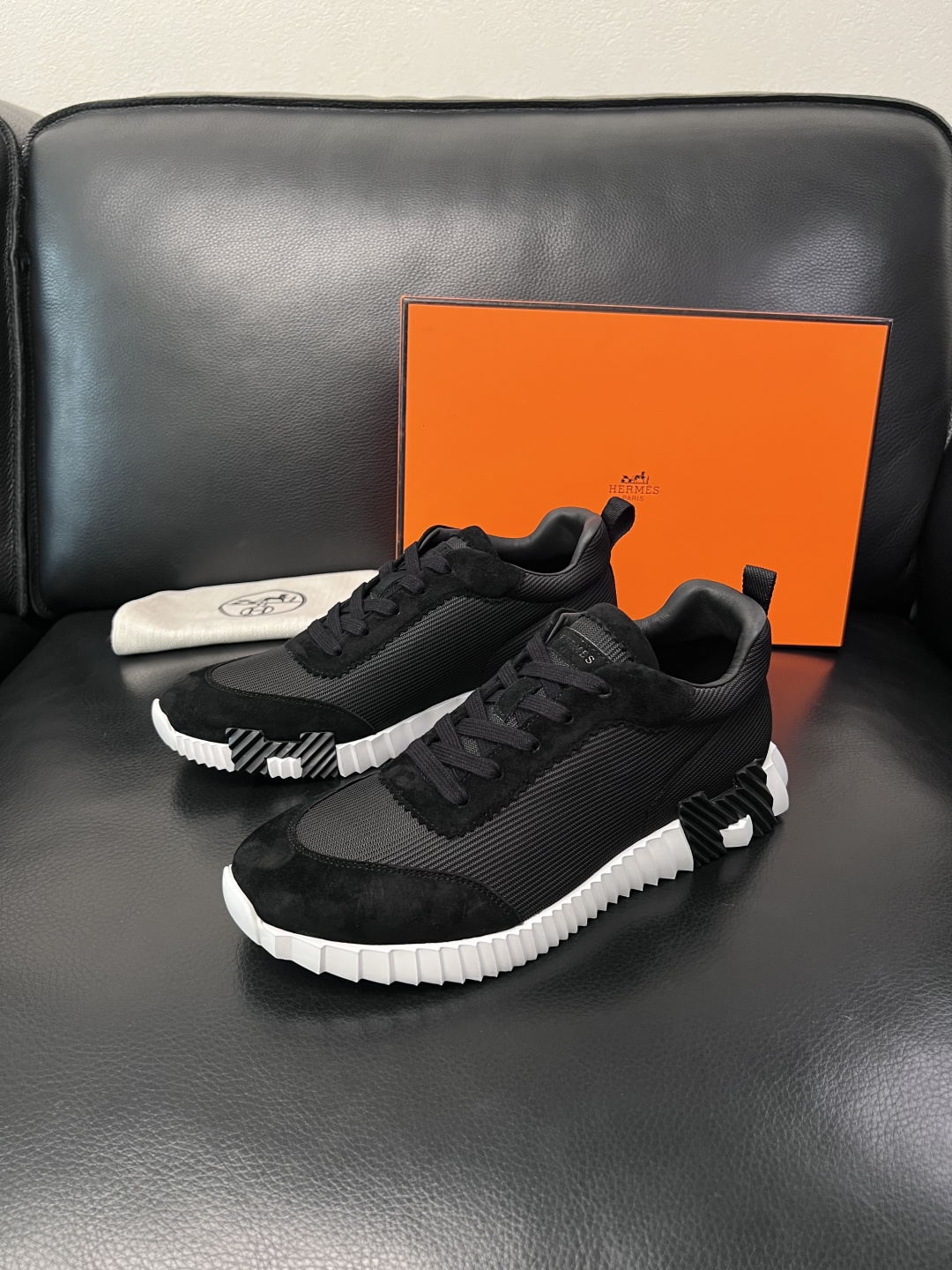 带飞机盒  Hermes  高品质  顶级工艺品  爱马仕 专柜同步发售原厂配置，意大利进口原版牛皮面料