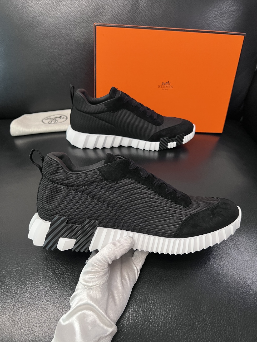 带飞机盒  Hermes  高品质  顶级工艺品  爱马仕 专柜同步发售原厂配置，意大利进口原版牛皮面料