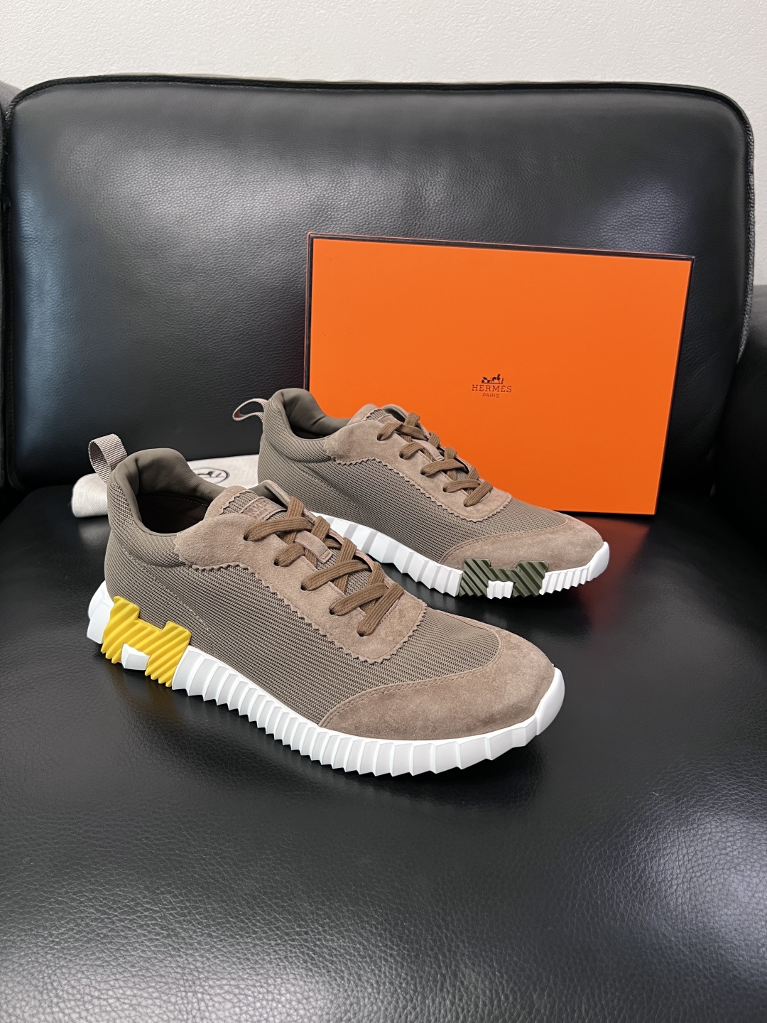 带飞机盒  Hermes  高品质  顶级工艺品  爱马仕 专柜同步发售原厂配置，意大利进口原版牛皮面料