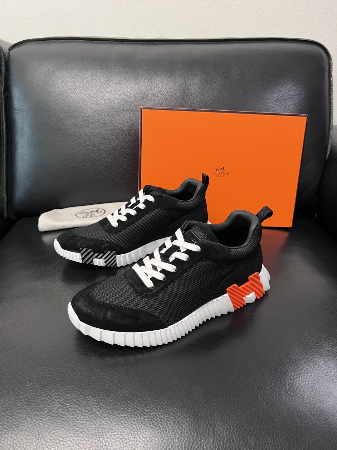 带飞机盒  Hermes  高品质  顶级工艺品  爱马仕 专柜同步发售原厂配置，意大利进口原版牛皮面料