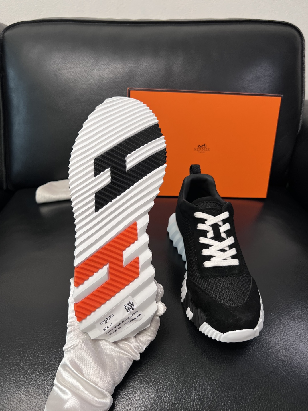 带飞机盒  Hermes  高品质  顶级工艺品  爱马仕 专柜同步发售原厂配置，意大利进口原版牛皮面料