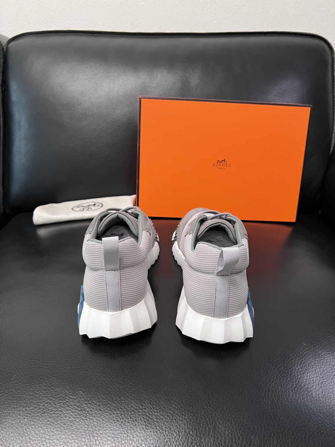 带飞机盒  Hermes  高品质  顶级工艺品  爱马仕 专柜同步发售原厂配置，意大利进口原版牛皮面料