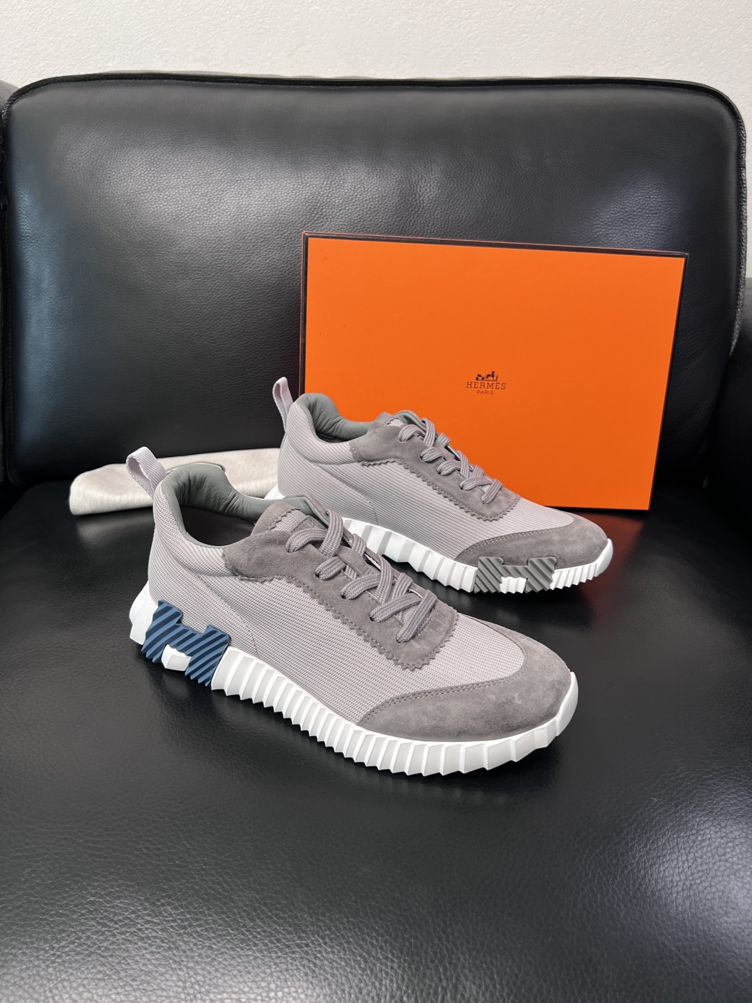 带飞机盒  Hermes  高品质  顶级工艺品  爱马仕 专柜同步发售原厂配置，意大利进口原版牛皮面料