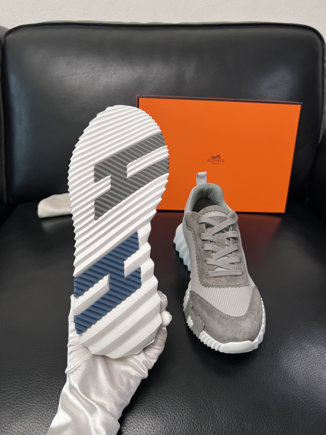 带飞机盒  Hermes  高品质  顶级工艺品  爱马仕 专柜同步发售原厂配置，意大利进口原版牛皮面料