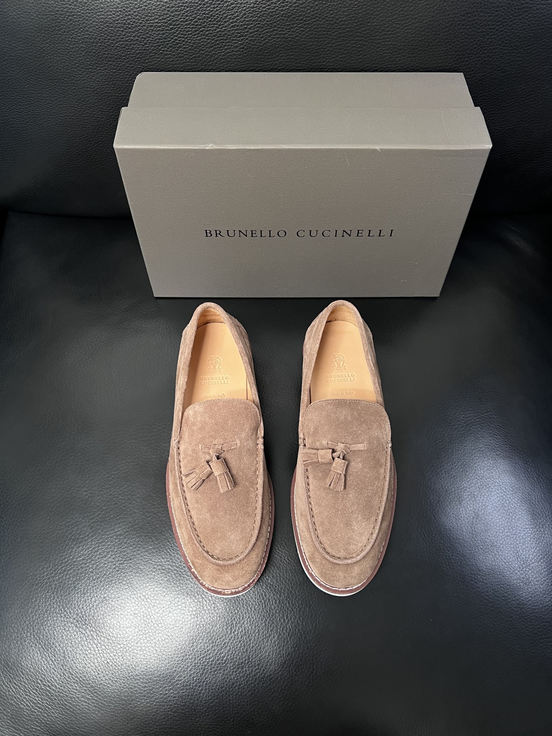 Brunello Cucinelli  高品质 顶级工艺品  BC  专柜同步原厂配置，意大利进口牛皮面