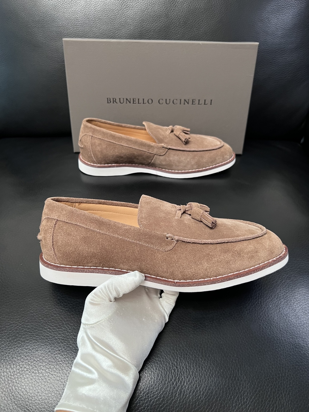 Brunello Cucinelli  高品质 顶级工艺品  BC  专柜同步原厂配置，意大利进口牛皮面