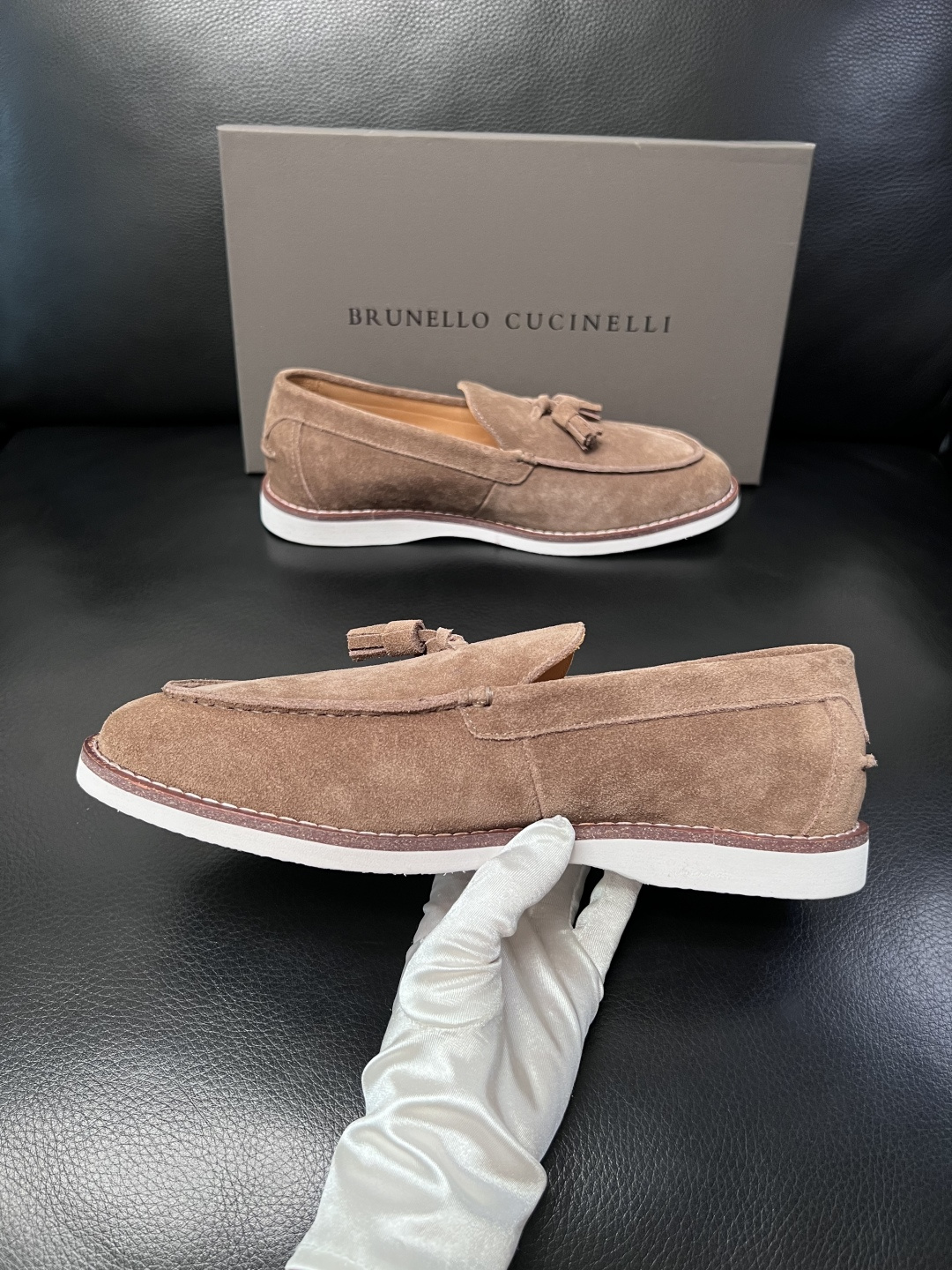 Brunello Cucinelli  高品质 顶级工艺品  BC  专柜同步原厂配置，意大利进口牛皮面