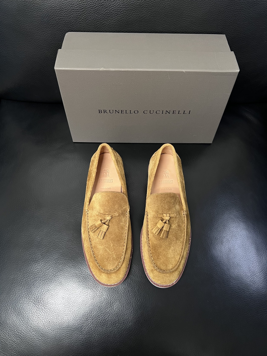 Brunello Cucinelli  高品质 顶级工艺品  BC  专柜同步原厂配置，意大利进口牛皮面