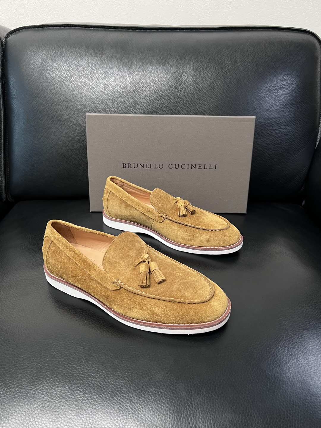 Brunello Cucinelli  高品质 顶级工艺品  BC  专柜同步原厂配置，意大利进口牛皮面