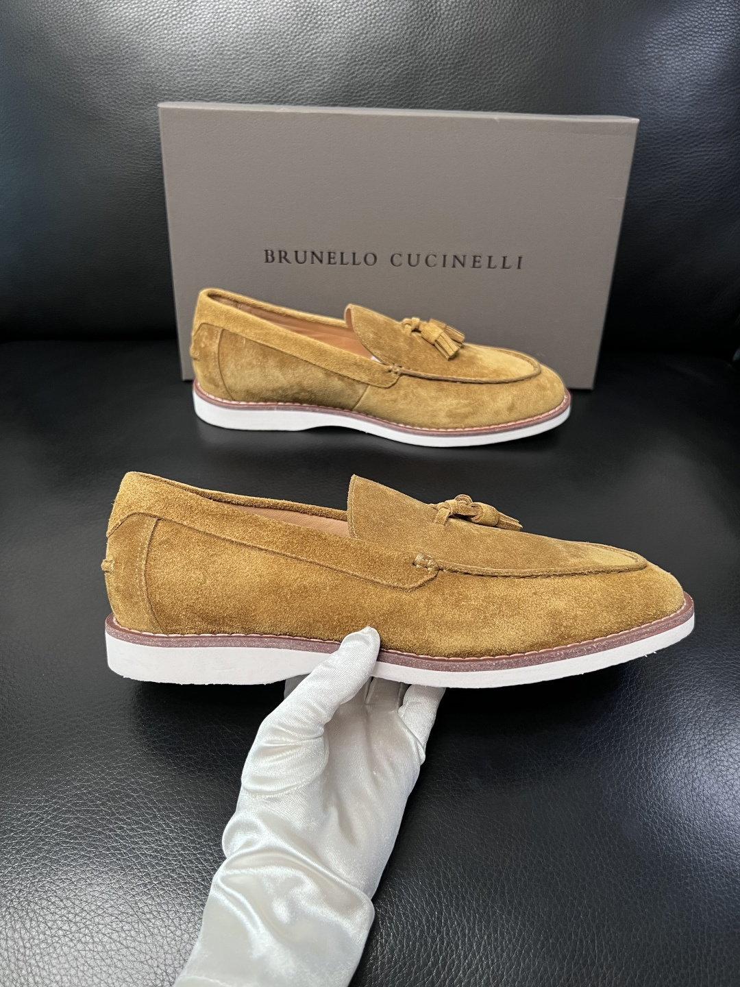 Brunello Cucinelli  高品质 顶级工艺品  BC  专柜同步原厂配置，意大利进口牛皮面