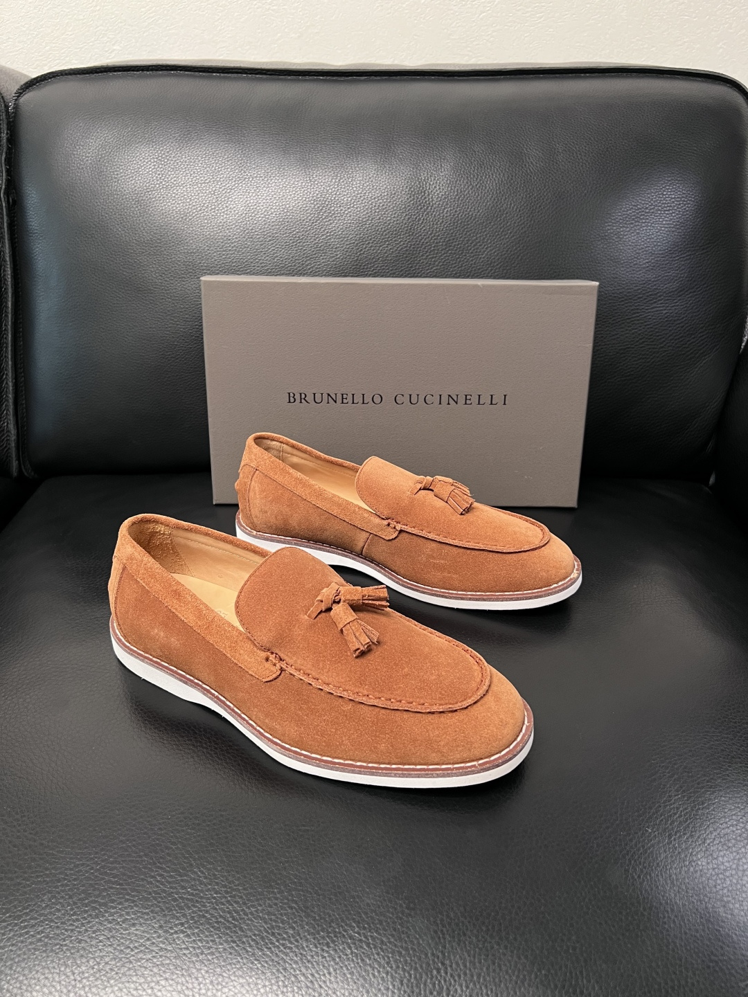 Brunello Cucinelli  高品质 顶级工艺品  BC  专柜同步原厂配置，意大利进口牛皮面