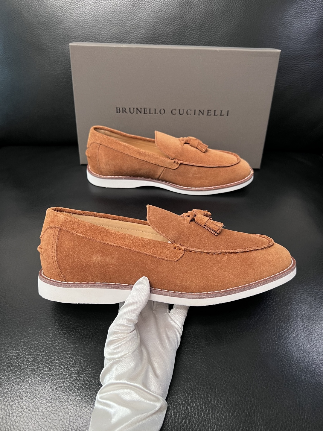 Brunello Cucinelli  高品质 顶级工艺品  BC  专柜同步原厂配置，意大利进口牛皮面