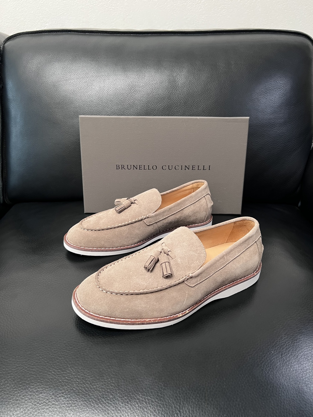 Brunello Cucinelli  高品质 顶级工艺品  BC  专柜同步原厂配置，意大利进口牛皮面