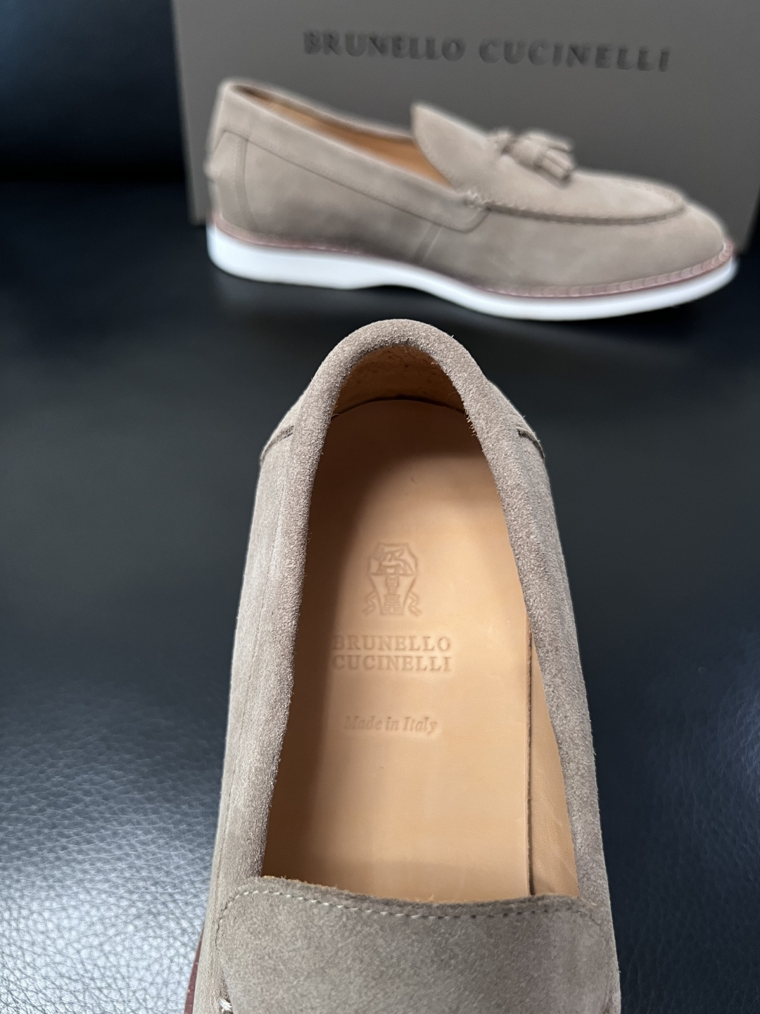 Brunello Cucinelli  高品质 顶级工艺品  BC  专柜同步原厂配置，意大利进口牛皮面