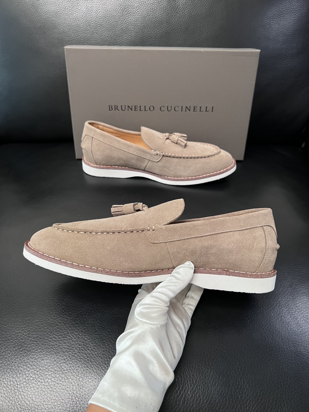 Brunello Cucinelli  高品质 顶级工艺品  BC  专柜同步原厂配置，意大利进口牛皮面