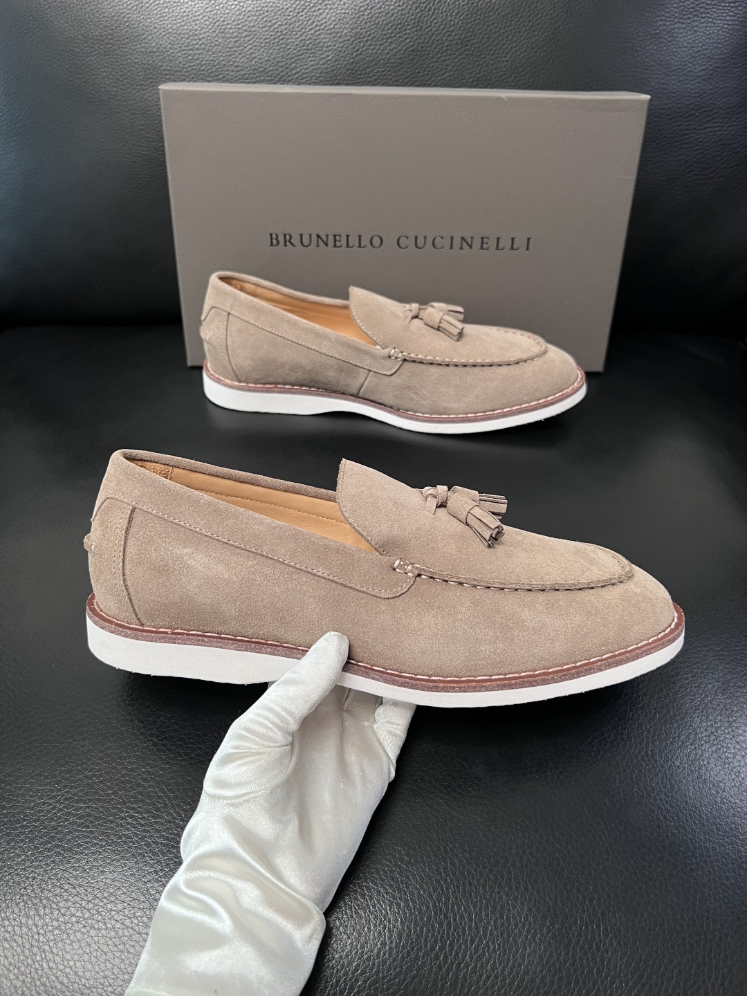 Brunello Cucinelli  高品质 顶级工艺品  BC  专柜同步原厂配置，意大利进口牛皮面