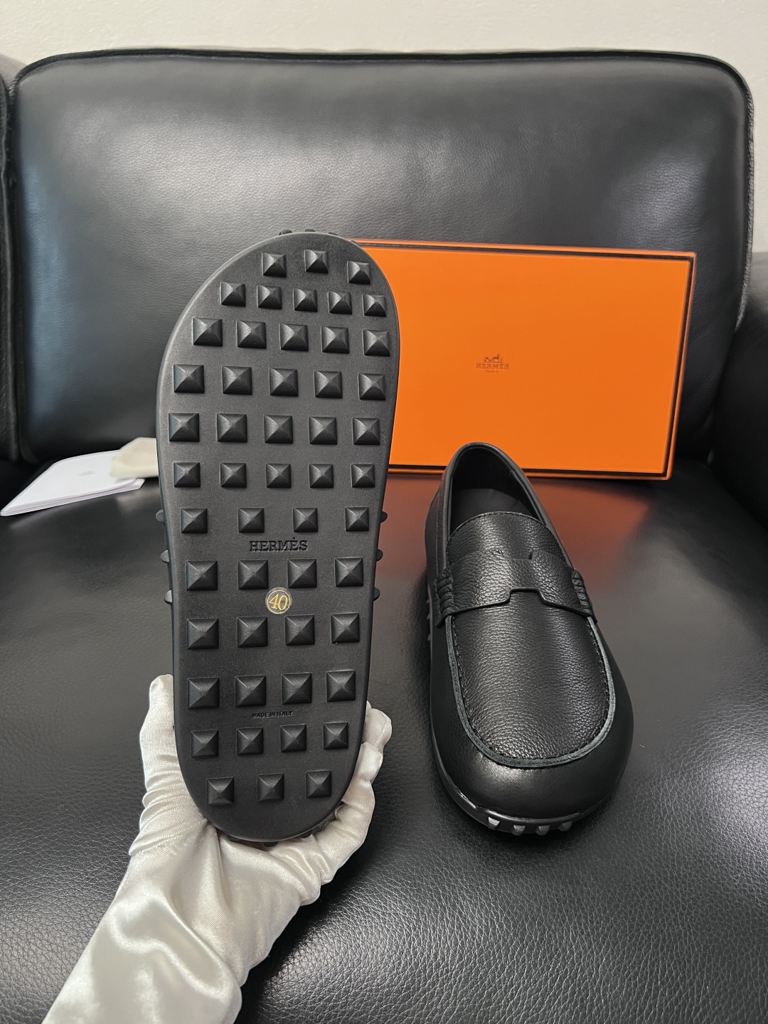 Hermes  高品质  顶级工艺品  爱马仕 专柜同步发售原厂配置，意大利进口原版牛皮面料，高品质拼接
