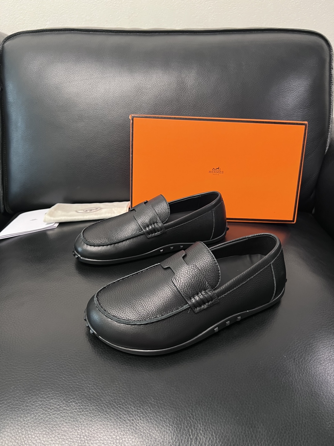 Hermes  高品质  顶级工艺品  爱马仕 专柜同步发售原厂配置，意大利进口原版牛皮面料，高品质拼接