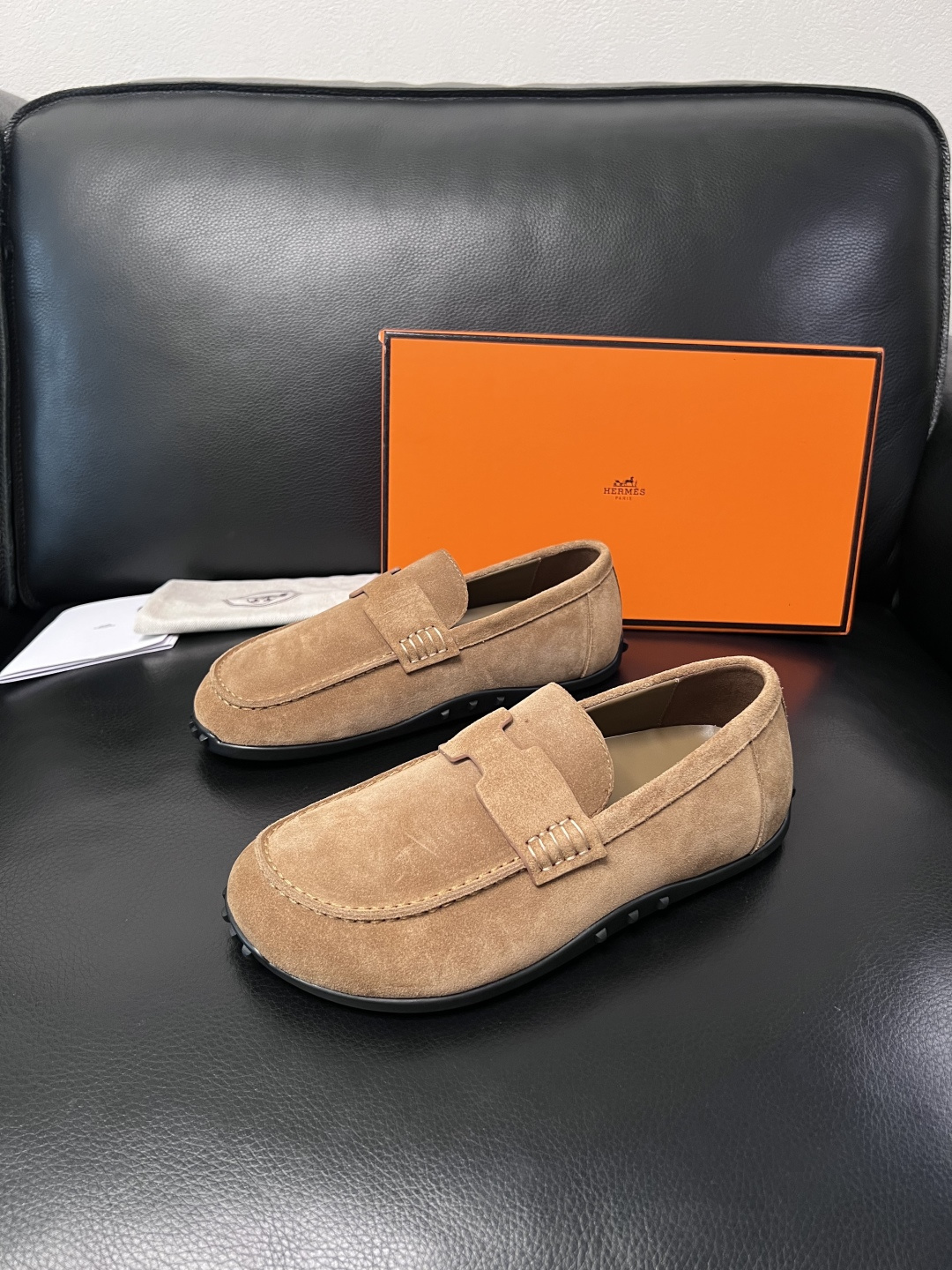 Hermes  高品质  顶级工艺品  爱马仕 专柜同步发售原厂配置，意大利进口原版牛皮面料，高品质拼接