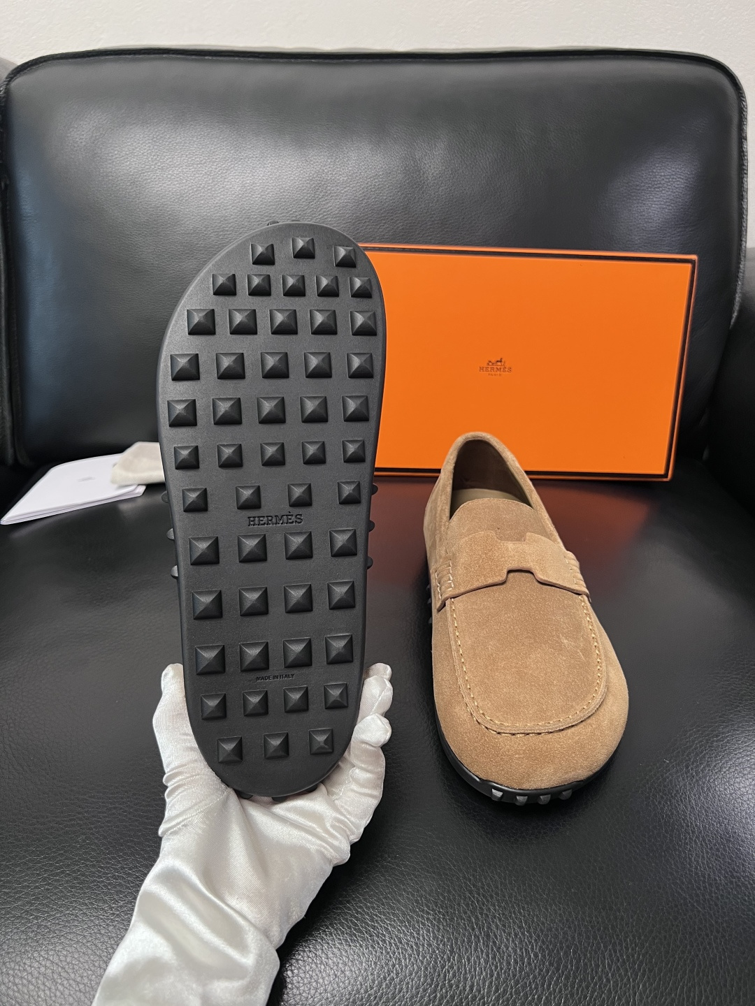 Hermes  高品质  顶级工艺品  爱马仕 专柜同步发售原厂配置，意大利进口原版牛皮面料，高品质拼接