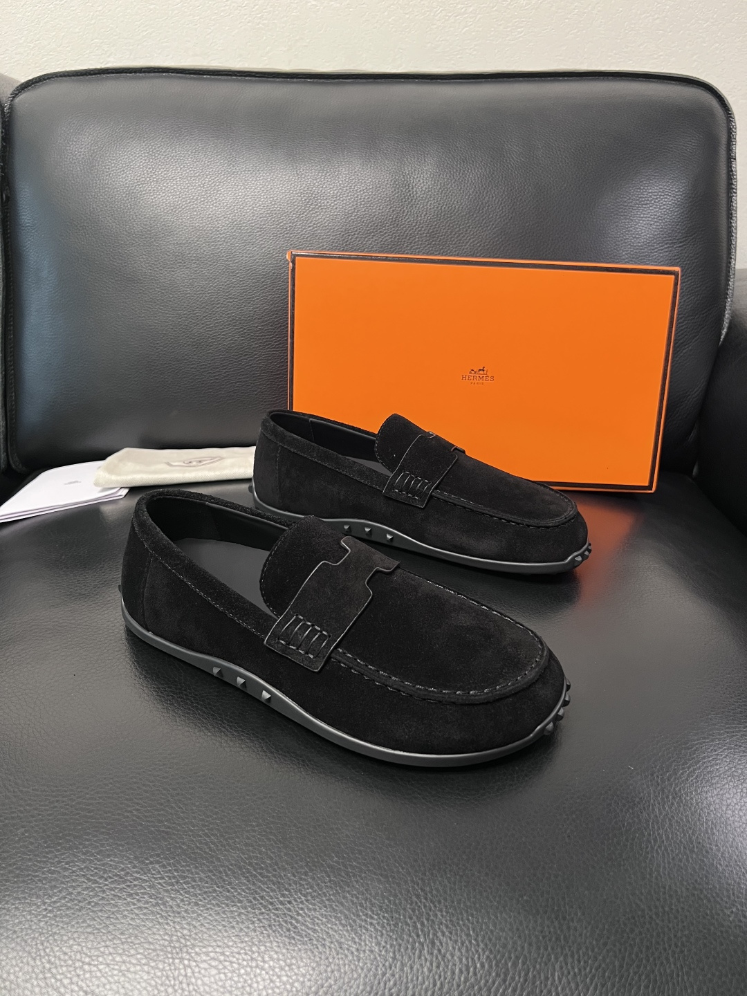 Hermes  高品质  顶级工艺品  爱马仕 专柜同步发售原厂配置，意大利进口原版牛皮面料，高品质拼接