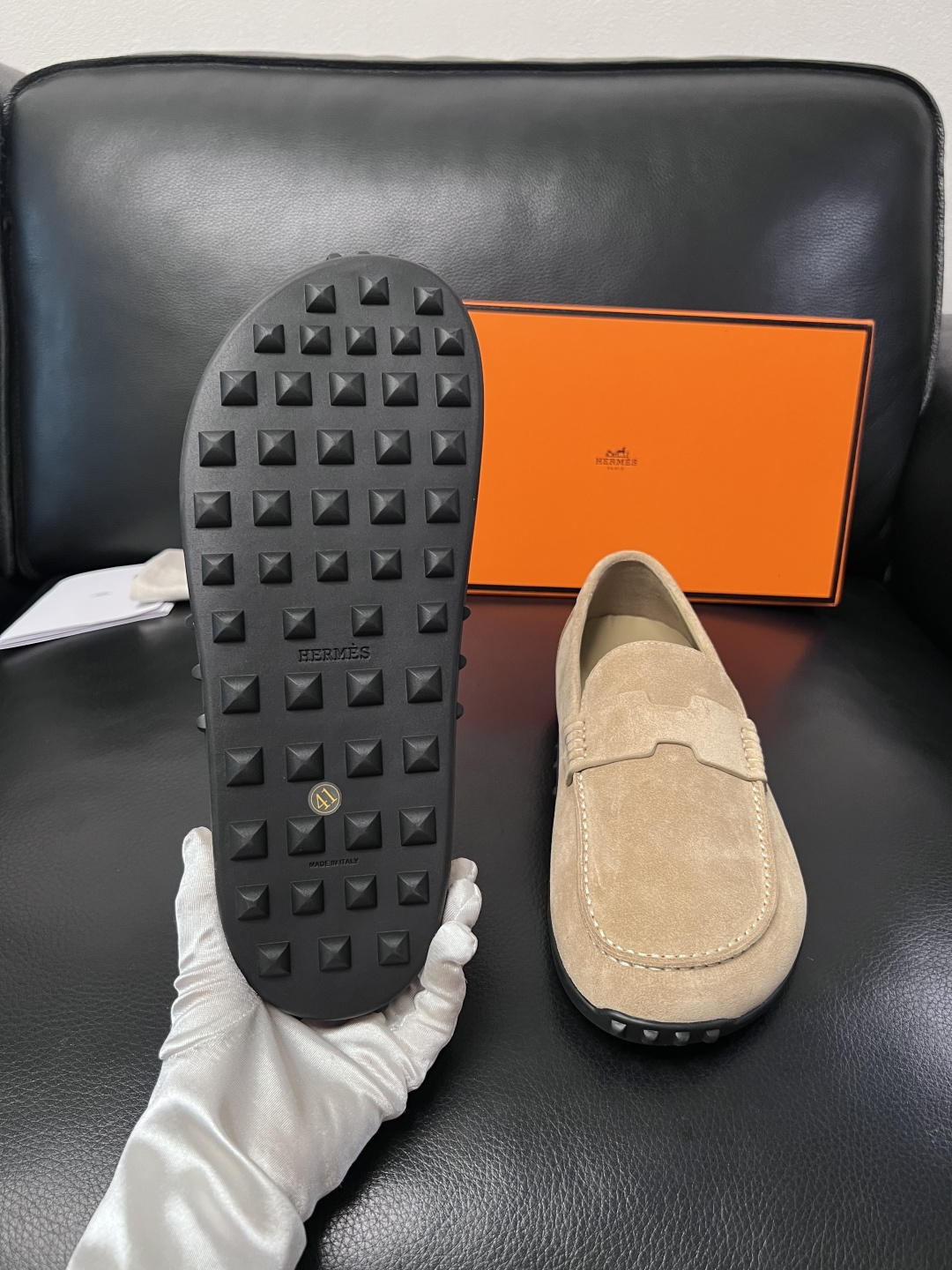Hermes  高品质  顶级工艺品  爱马仕 专柜同步发售原厂配置，意大利进口原版牛皮面料，高品质拼接