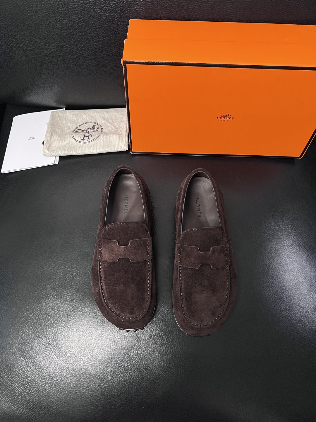 Hermes  高品质  顶级工艺品  爱马仕 专柜同步发售原厂配置，意大利进口原版牛皮面料，高品质拼接