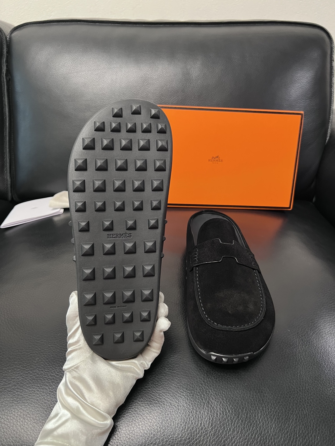 Hermes  高品质  顶级工艺品  爱马仕 专柜同步发售原厂配置，意大利进口原版牛皮面料，高品质拼接