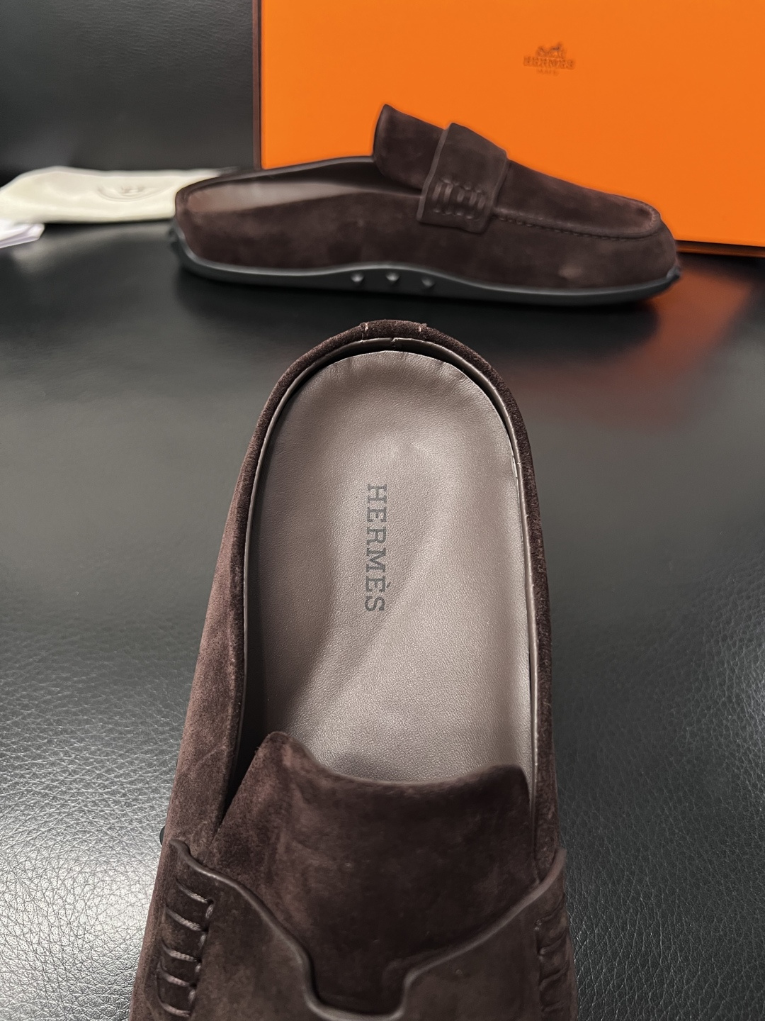 Hermes  高品质  顶级工艺品  爱马仕 专柜同步发售原厂配置，意大利进口原版牛皮面料，高品质拼接