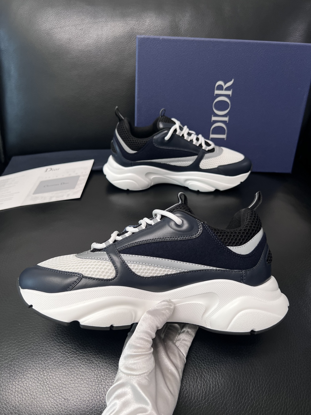 Dior 顶级工艺品 迪奥  专柜同步 原厂配置，意大利进口原版牛皮面料，透气舒适进口水染牛里垫，鞋底：