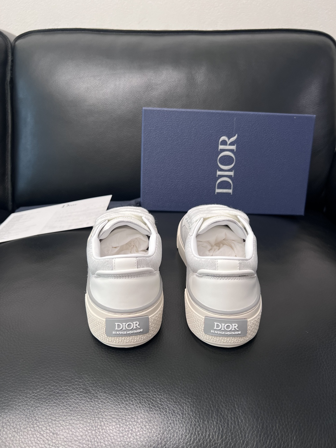 Dior 顶级工艺品 迪奥  专柜同步 原厂配置，意大利进口原版牛皮面料，透气舒适进口水染牛里垫，鞋底：