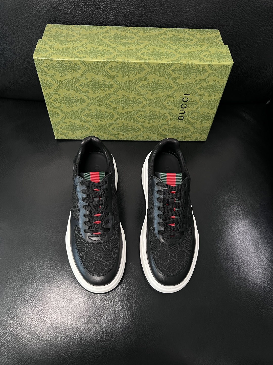 Gucci  高品质  顶级工艺品  古奇专柜新款，原厂配置意大利进口牛皮搭配印花布面料，进口牛皮内里垫