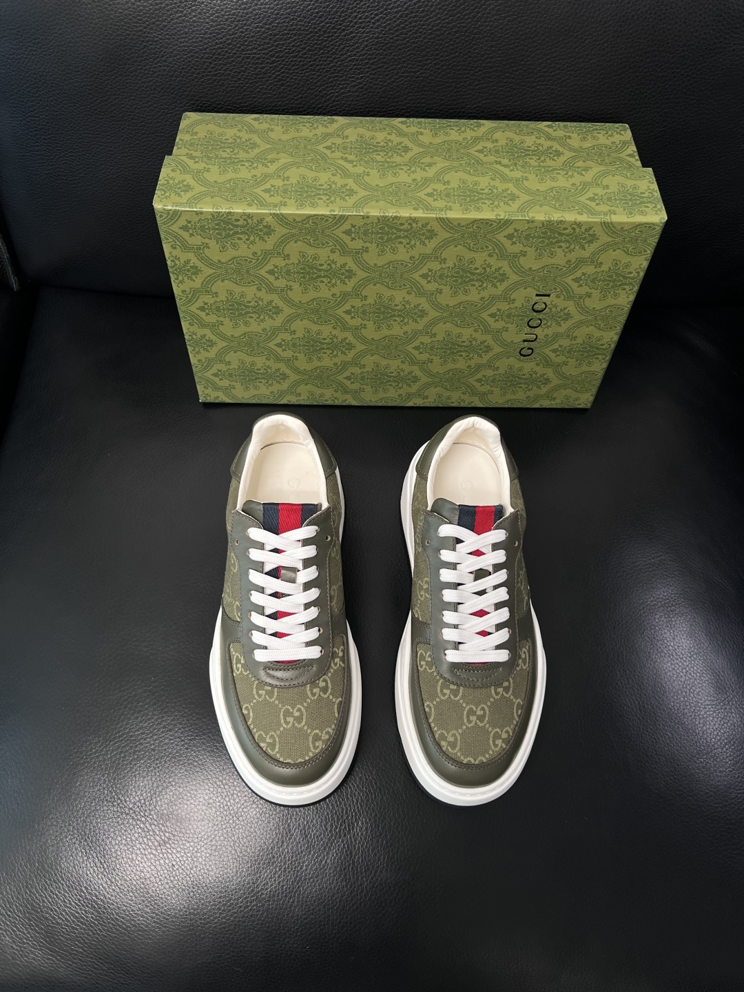 Gucci  高品质  顶级工艺品  古奇专柜新款，原厂配置意大利进口牛皮搭配印花布面料，进口牛皮内里垫