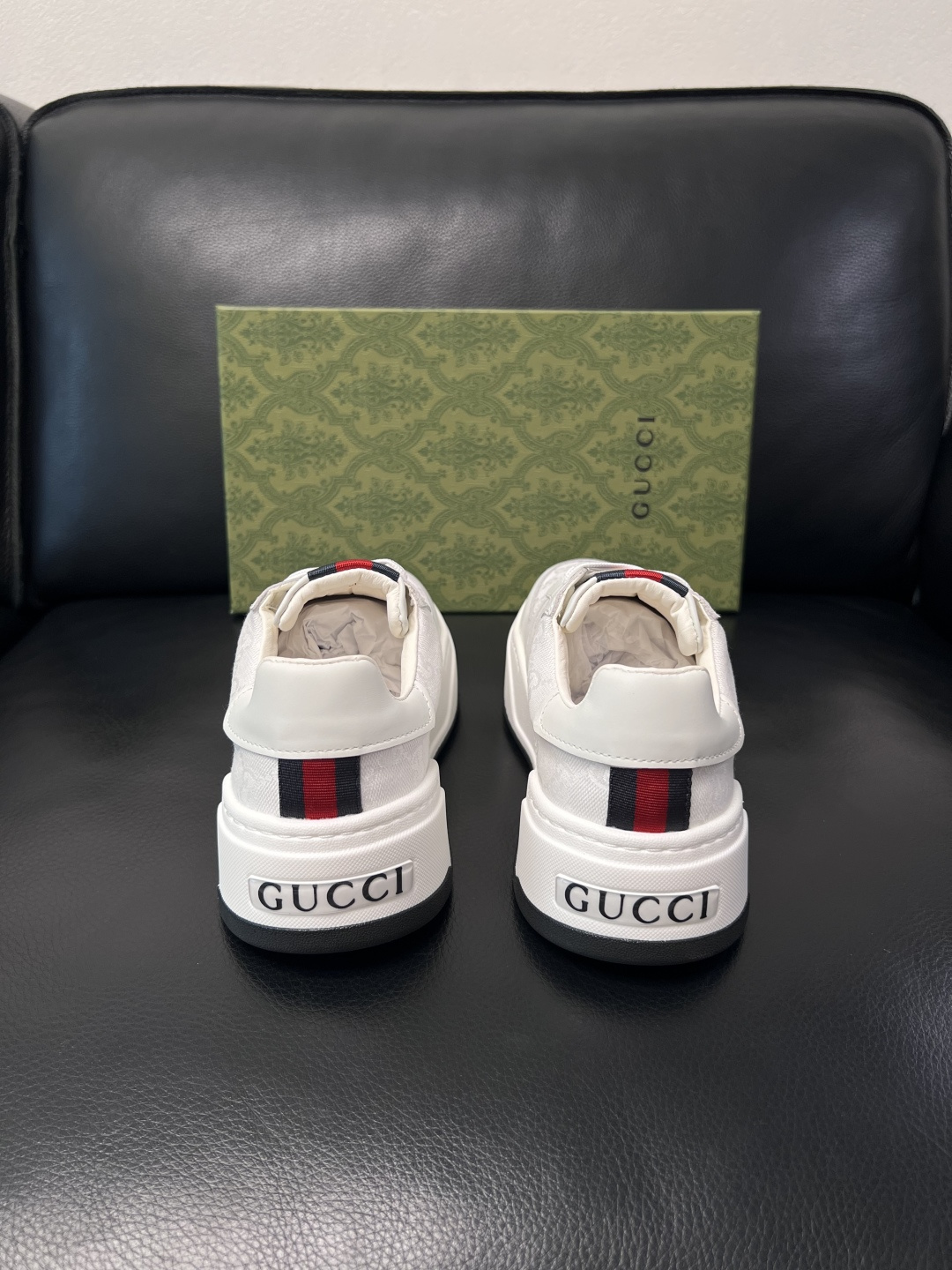Gucci  高品质  顶级工艺品  古奇专柜新款，原厂配置意大利进口牛皮搭配印花布面料，进口牛皮内里垫