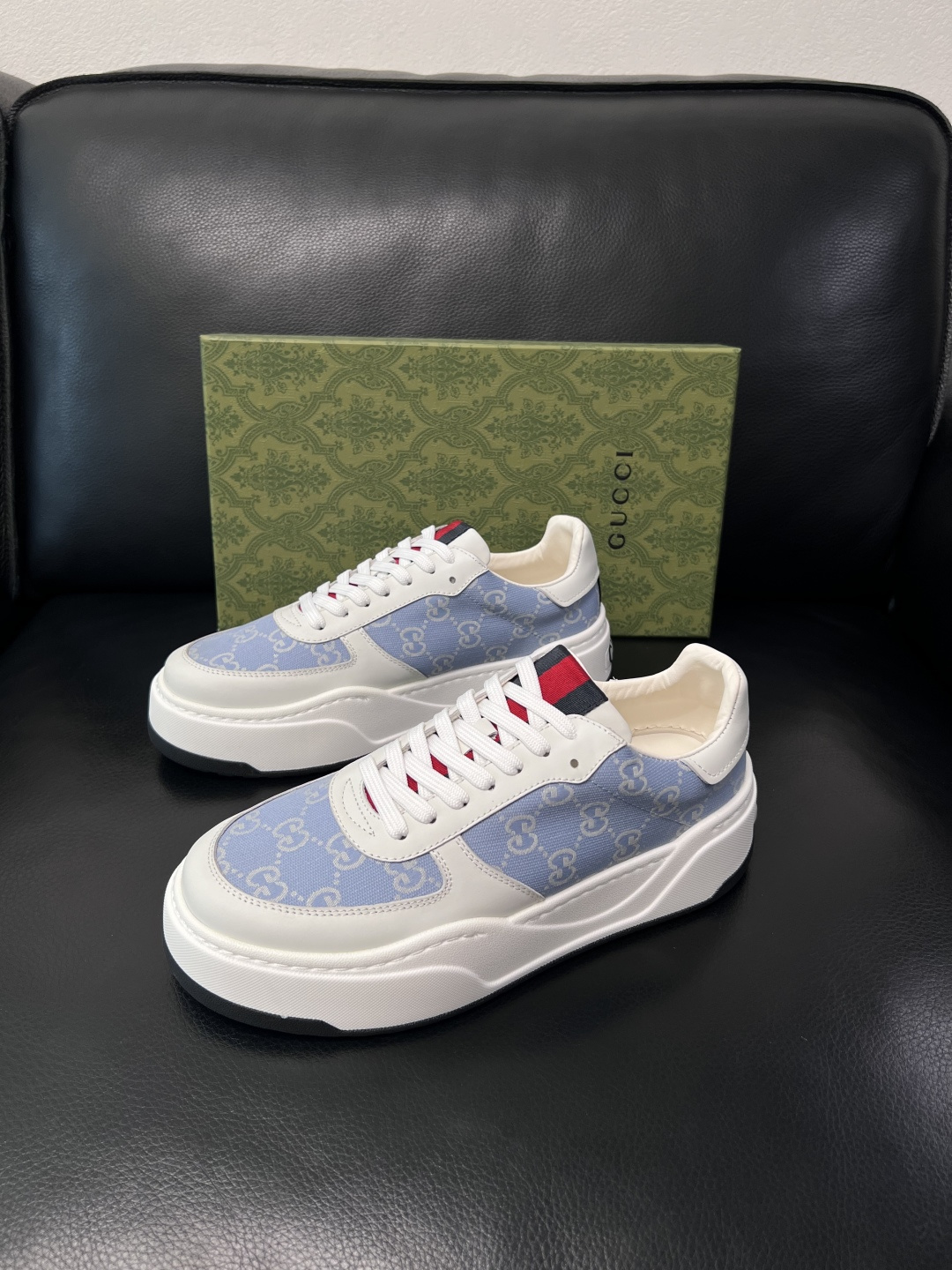Gucci  高品质  顶级工艺品  古奇专柜新款，原厂配置意大利进口牛皮搭配印花布面料，进口牛皮内里垫