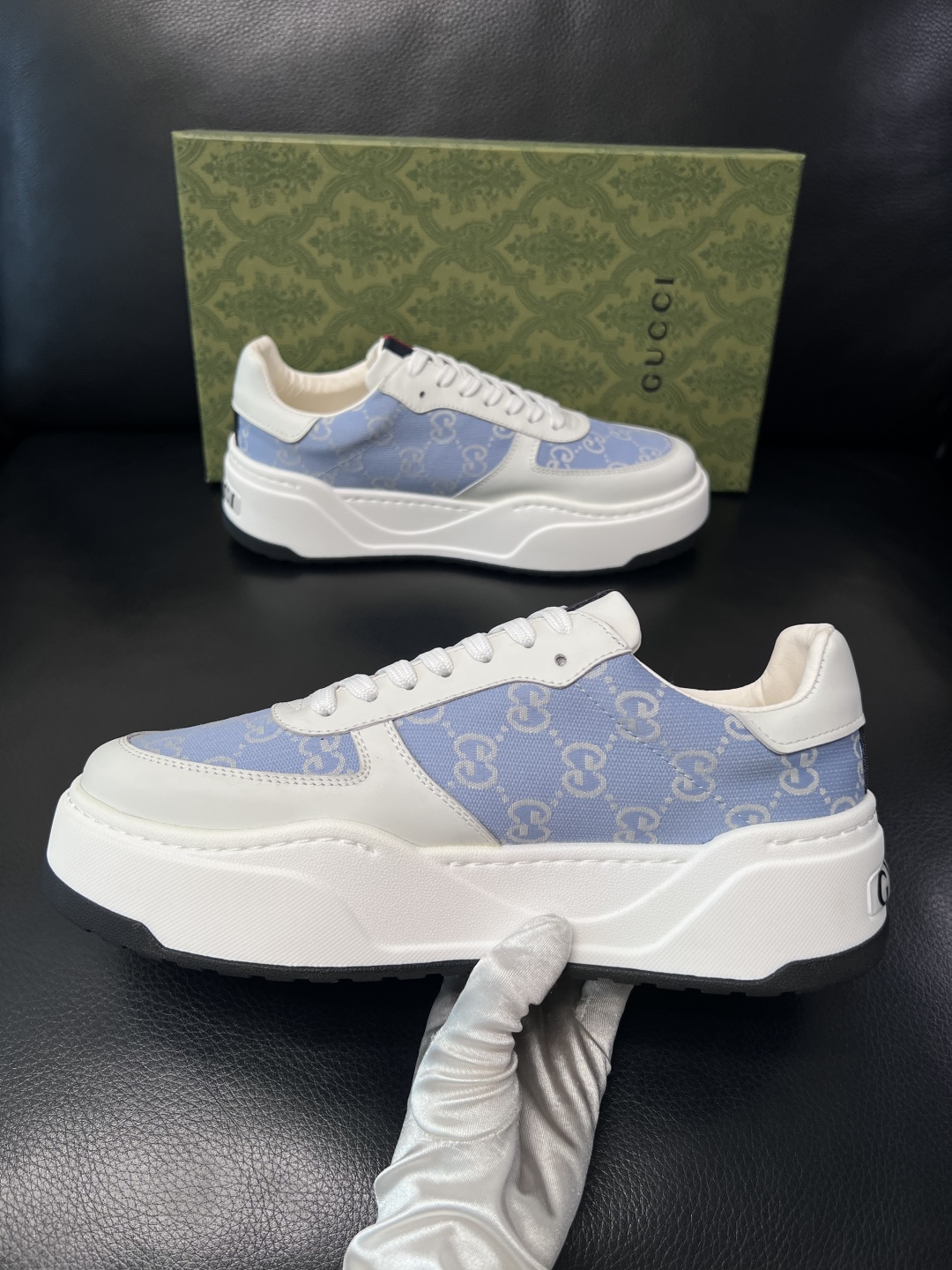 Gucci  高品质  顶级工艺品  古奇专柜新款，原厂配置意大利进口牛皮搭配印花布面料，进口牛皮内里垫