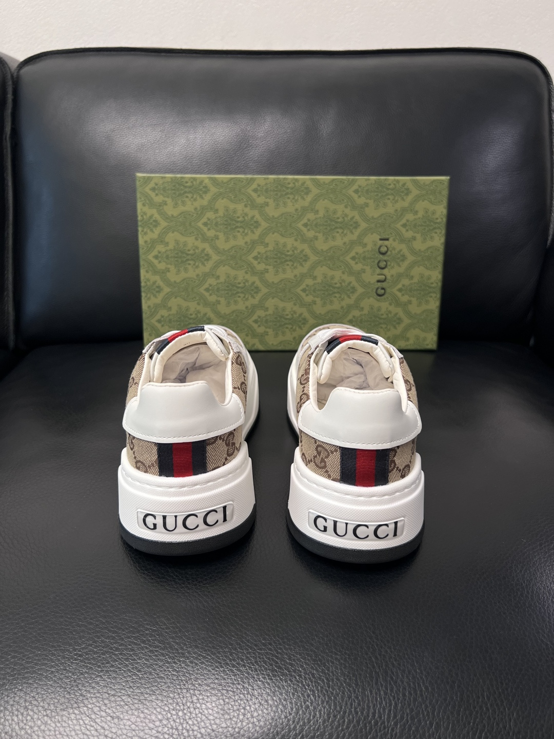 Gucci  高品质  顶级工艺品  古奇专柜新款，原厂配置意大利进口牛皮搭配印花布面料，进口牛皮内里垫