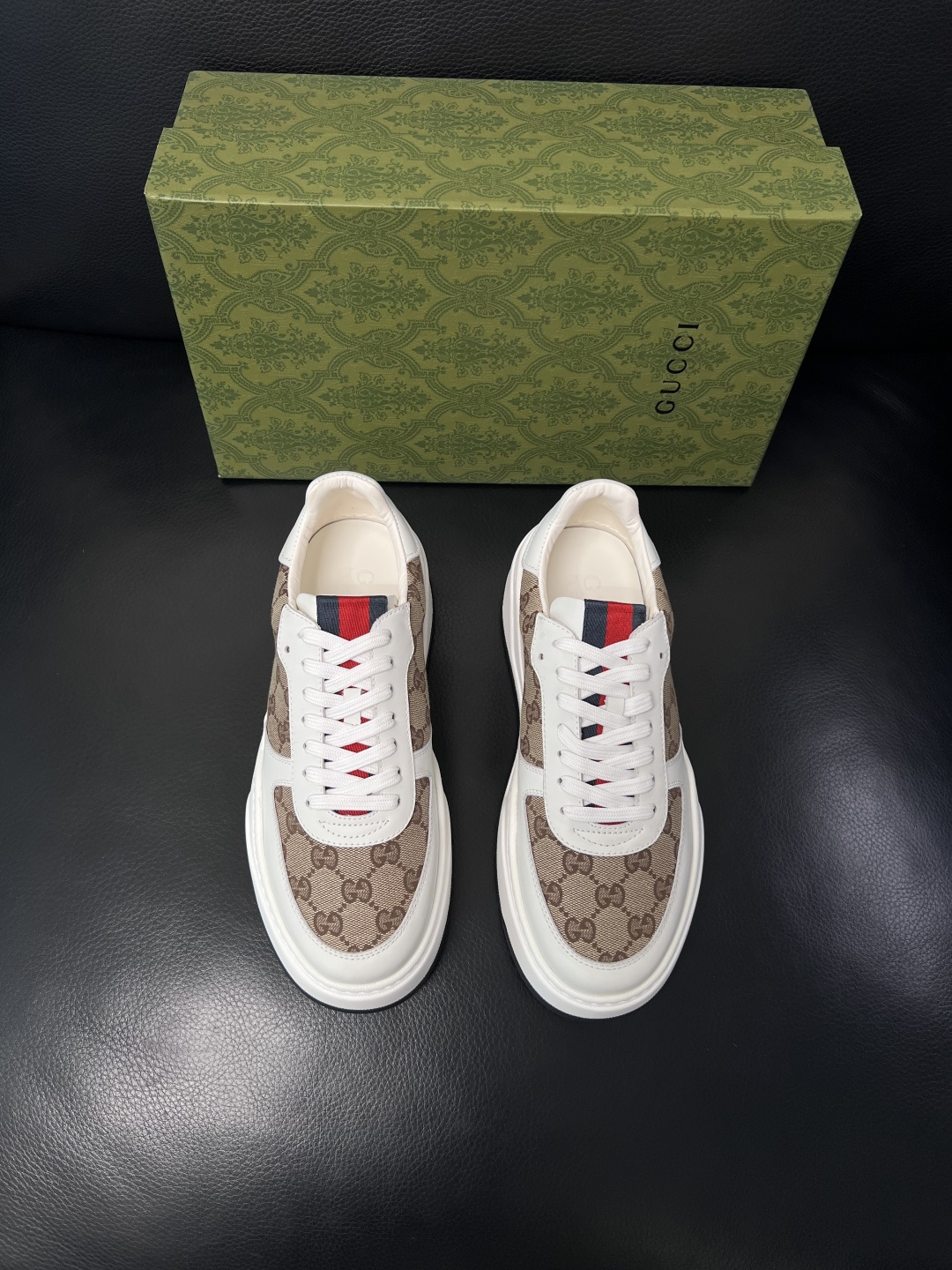 Gucci  高品质  顶级工艺品  古奇专柜新款，原厂配置意大利进口牛皮搭配印花布面料，进口牛皮内里垫