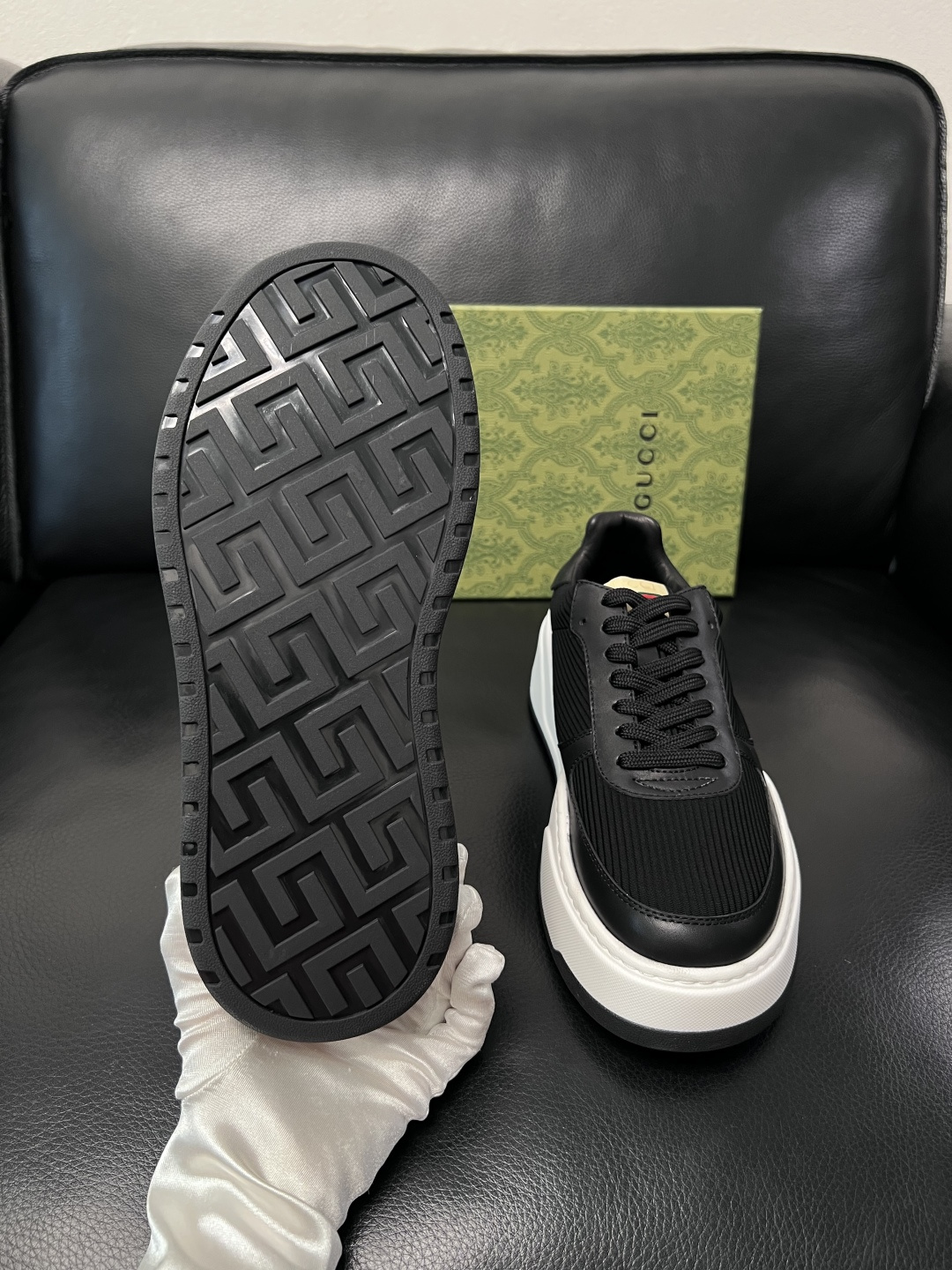 Gucci  高品质  顶级工艺品  古奇专柜新款，原厂配置意大利进口牛皮搭配印花布面料，进口牛皮内里垫