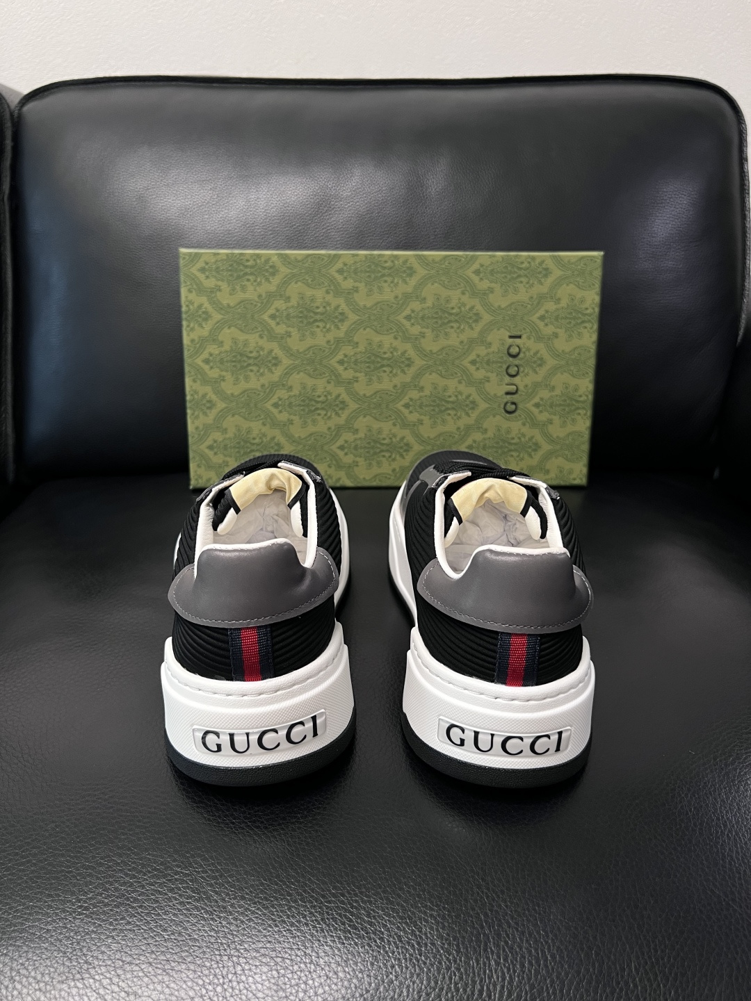 Gucci  高品质  顶级工艺品  古奇专柜新款，原厂配置意大利进口牛皮搭配印花布面料，进口牛皮内里垫