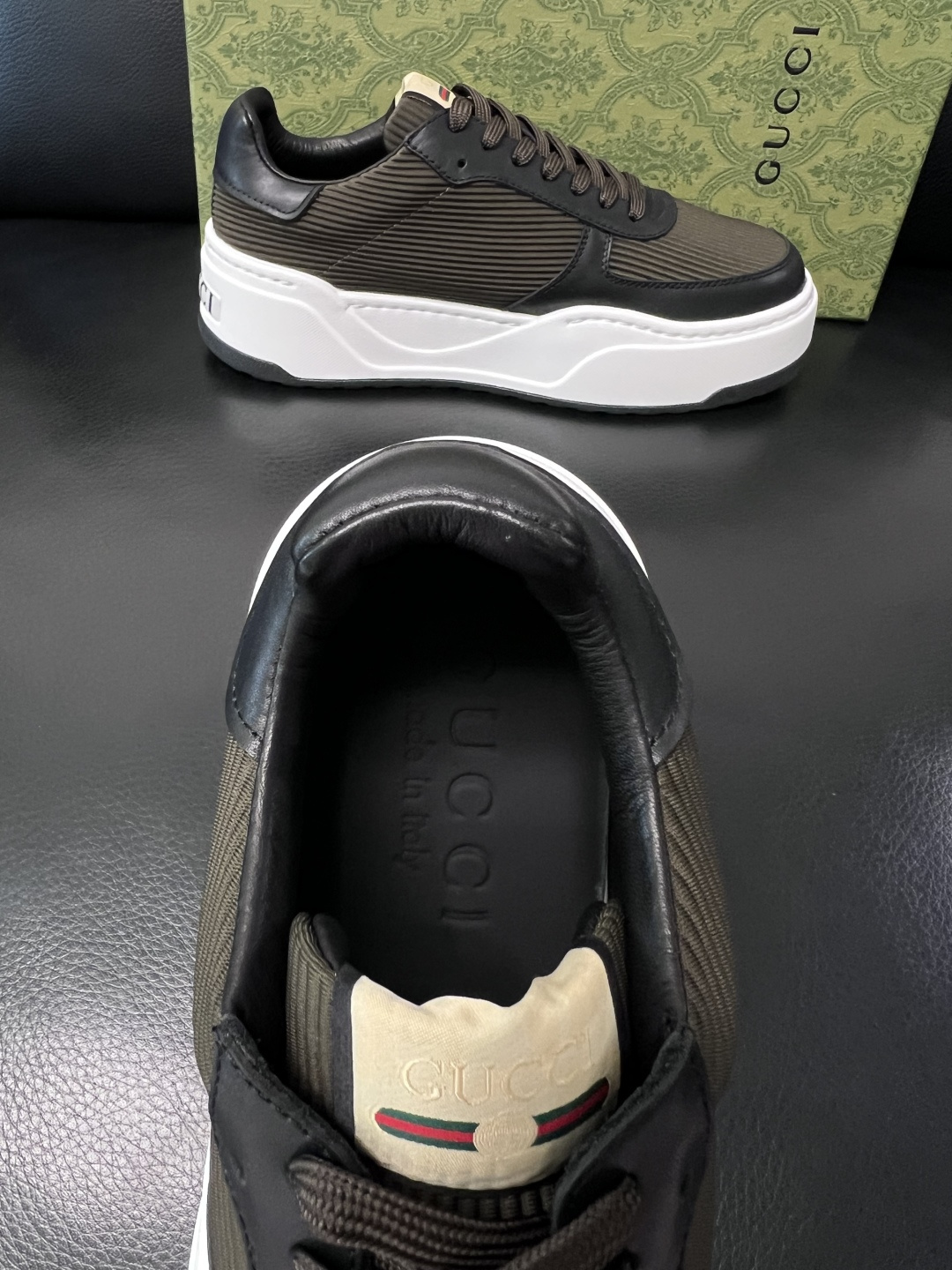 Gucci  高品质  顶级工艺品  古奇专柜新款，原厂配置意大利进口牛皮搭配印花布面料，进口牛皮内里垫