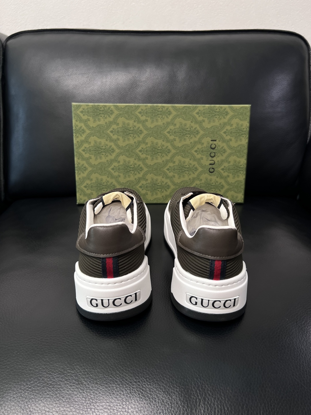 Gucci  高品质  顶级工艺品  古奇专柜新款，原厂配置意大利进口牛皮搭配印花布面料，进口牛皮内里垫