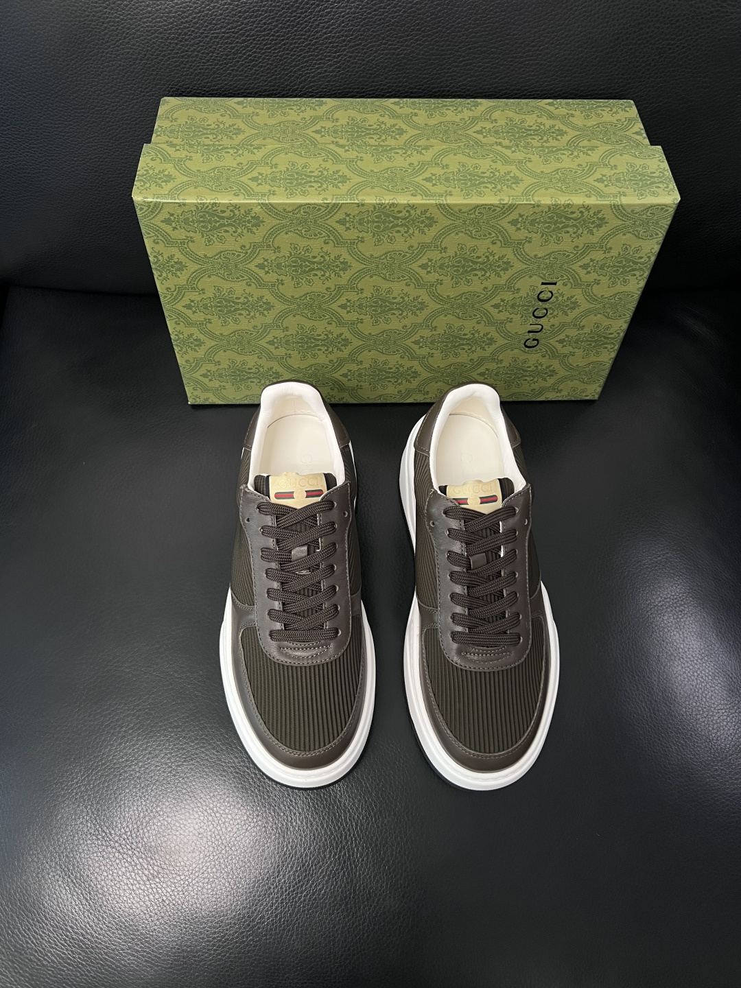 Gucci  高品质  顶级工艺品  古奇专柜新款，原厂配置意大利进口牛皮搭配印花布面料，进口牛皮内里垫