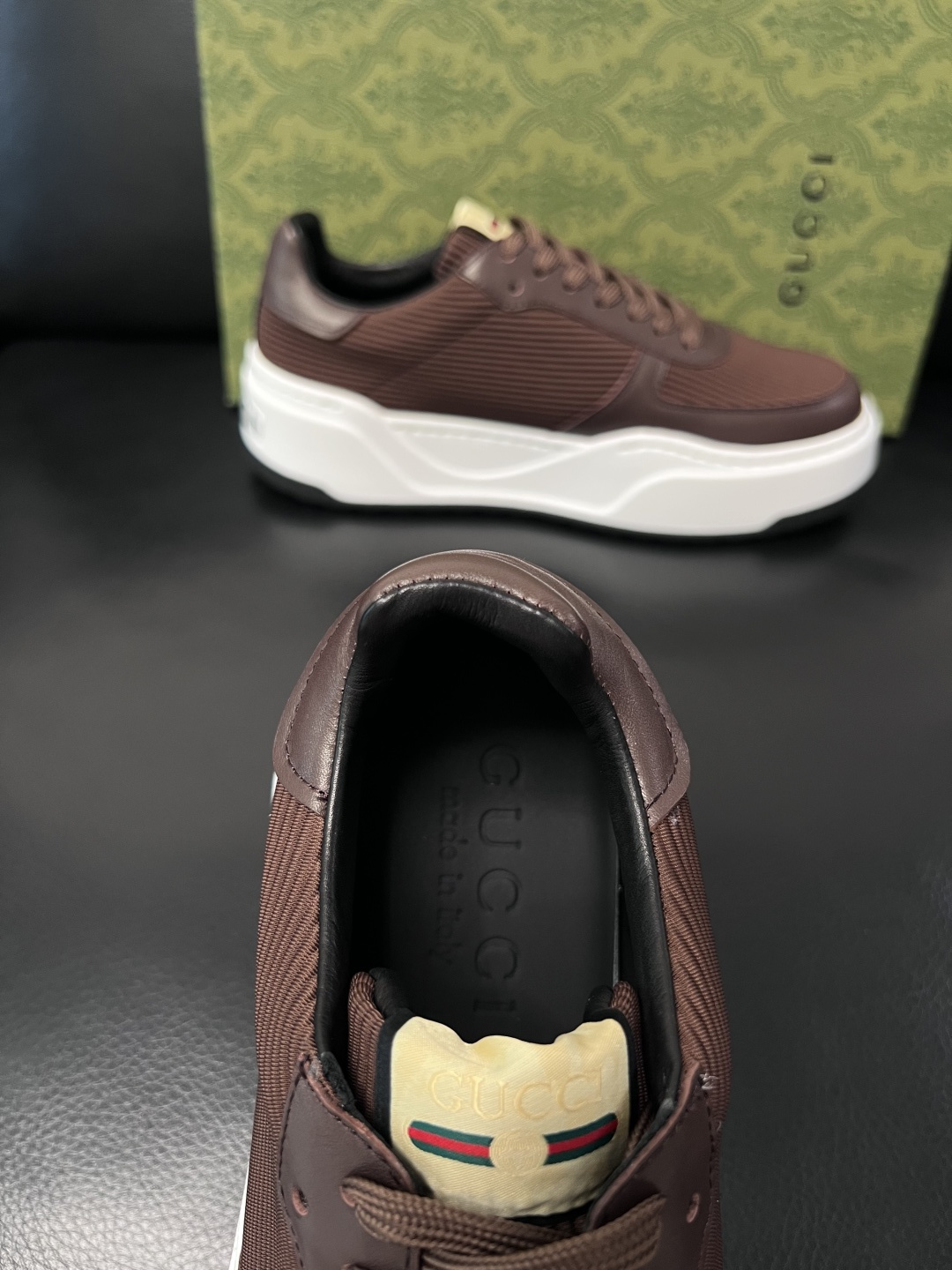 Gucci  高品质  顶级工艺品  古奇专柜新款，原厂配置意大利进口牛皮搭配印花布面料，进口牛皮内里垫