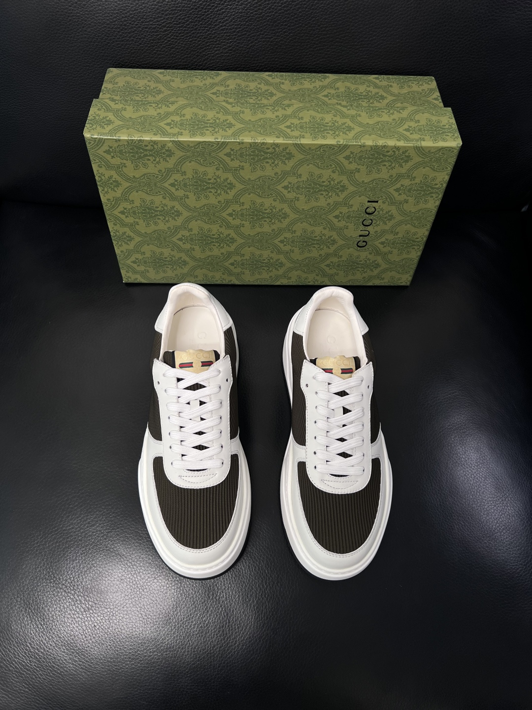 Gucci  高品质  顶级工艺品  古奇专柜新款，原厂配置意大利进口牛皮搭配印花布面料，进口牛皮内里垫