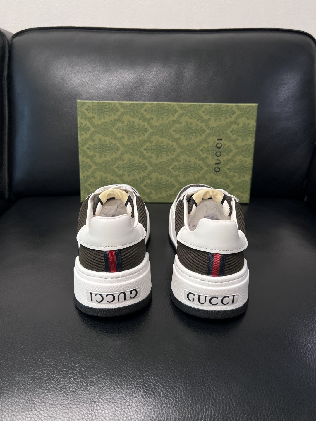 Gucci  高品质  顶级工艺品  古奇专柜新款，原厂配置意大利进口牛皮搭配印花布面料，进口牛皮内里垫