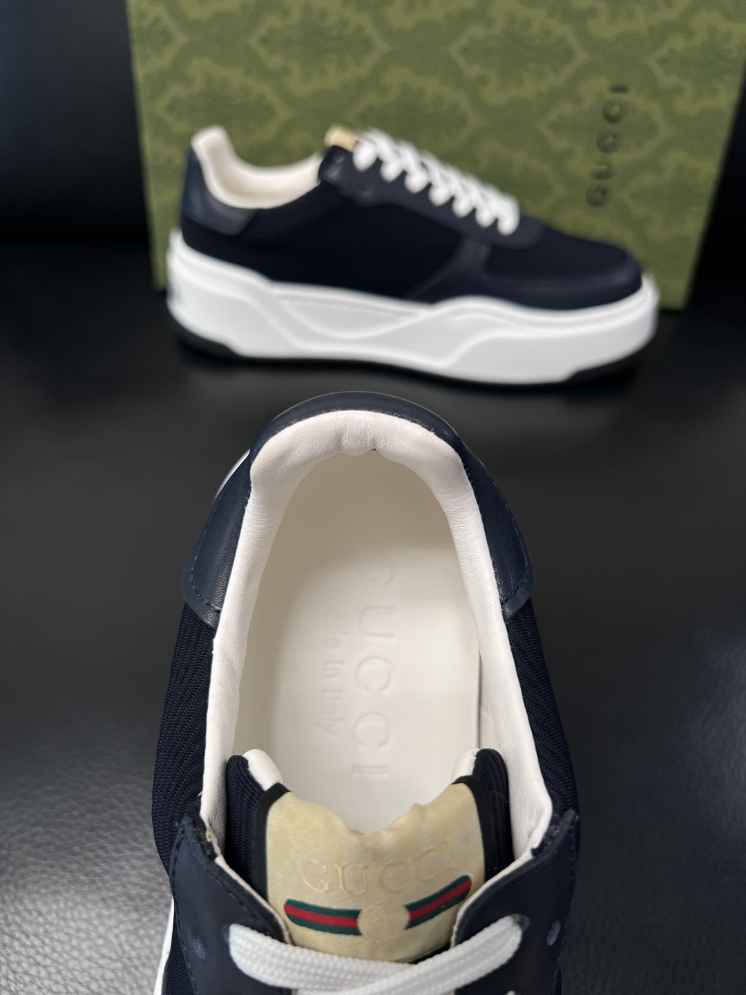 Gucci  高品质  顶级工艺品  古奇专柜新款，原厂配置意大利进口牛皮搭配印花布面料，进口牛皮内里垫
