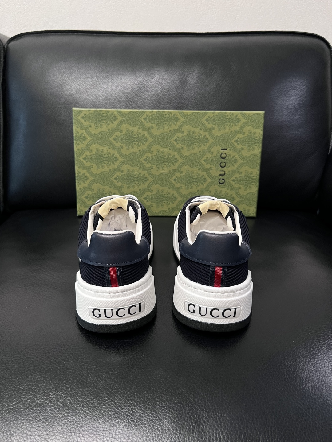 Gucci  高品质  顶级工艺品  古奇专柜新款，原厂配置意大利进口牛皮搭配印花布面料，进口牛皮内里垫