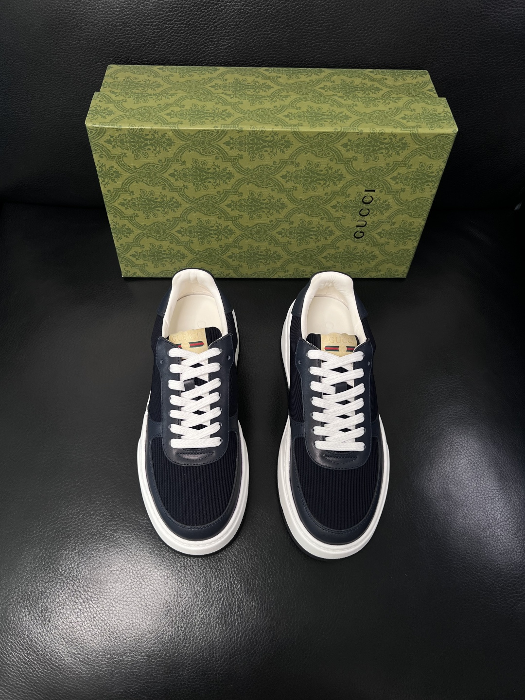 Gucci  高品质  顶级工艺品  古奇专柜新款，原厂配置意大利进口牛皮搭配印花布面料，进口牛皮内里垫