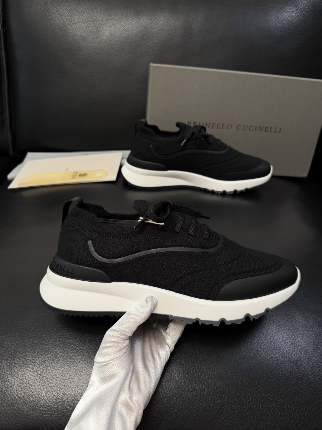 Brunello Cucinelli  高品质 顶级工艺品  BC  专柜同步原厂配置，意大利进口牛皮面